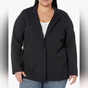NWT Women's Black Blazer